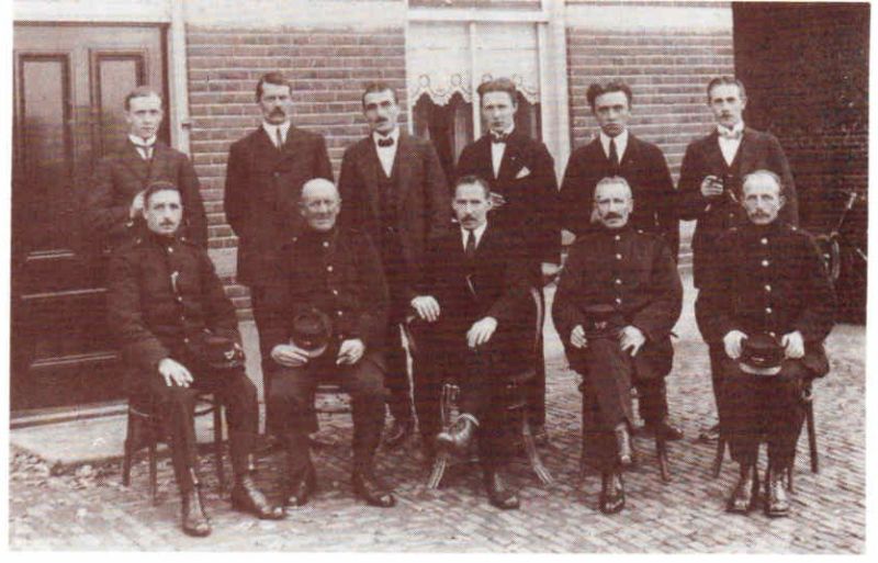 Heinose postbodes in 1924